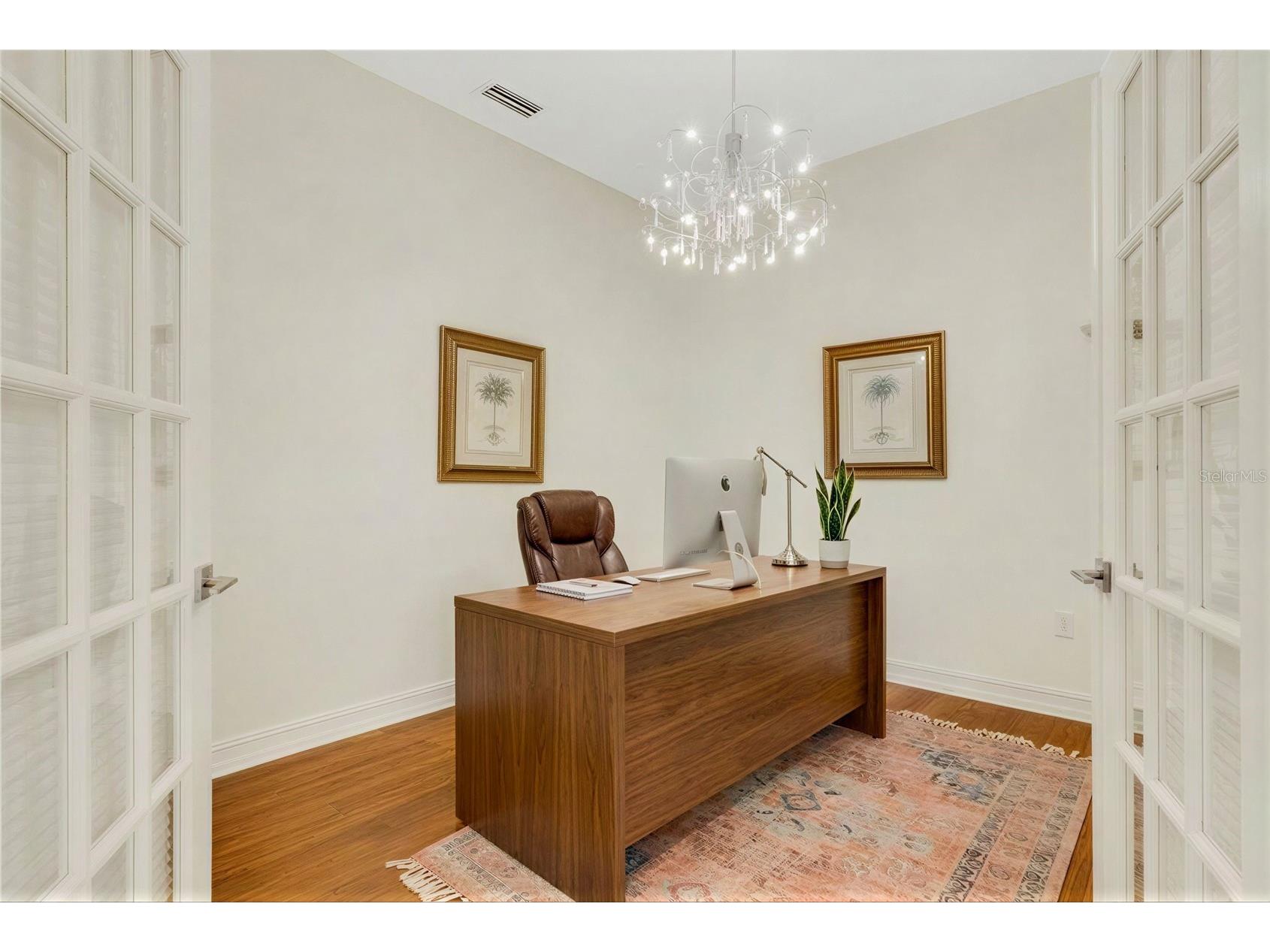 4801 Edgemont Court Sarasota FL 34233 A4687407 image34