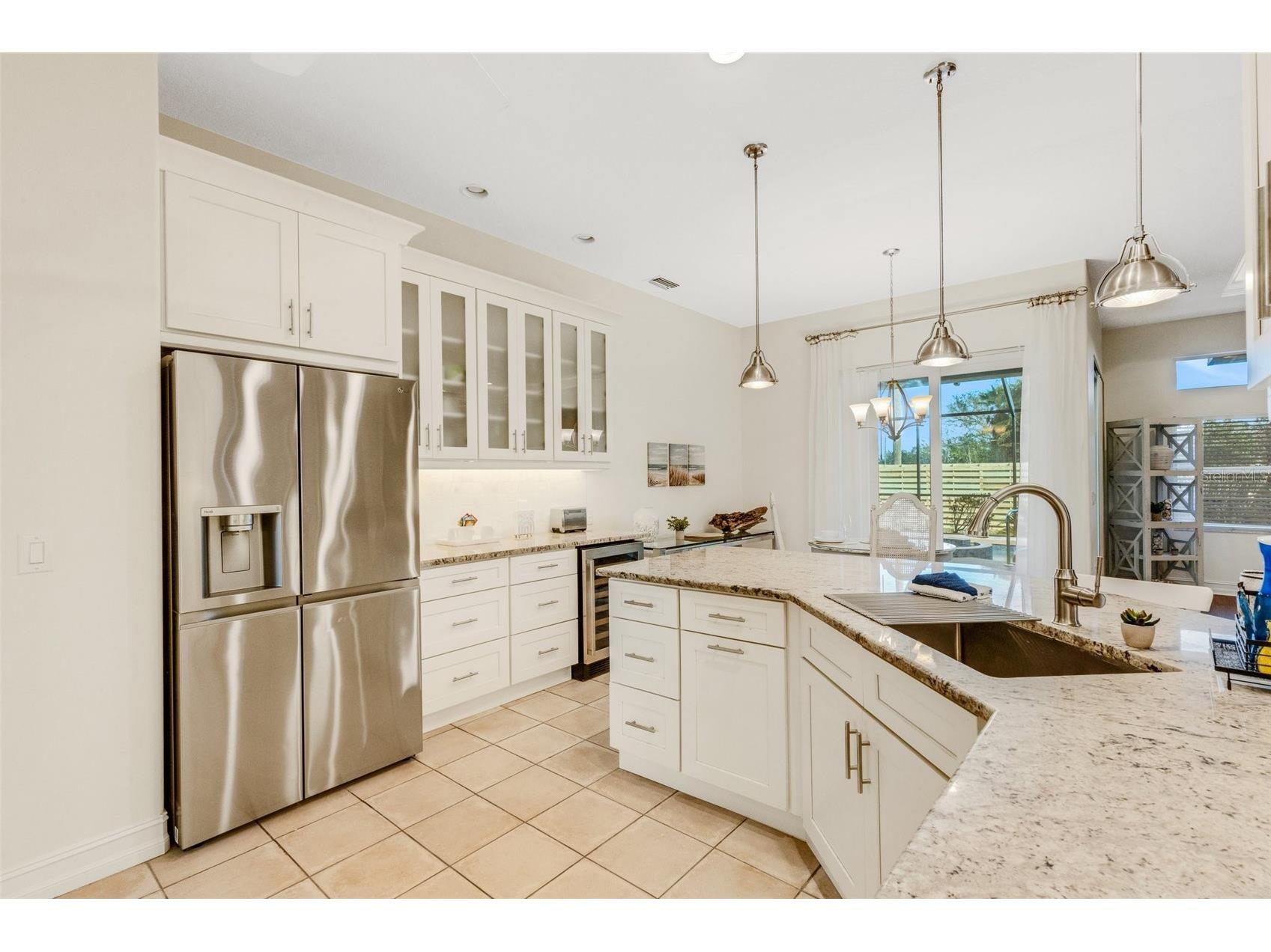 4801 Edgemont Court Sarasota FL 34233 A4687407 image8