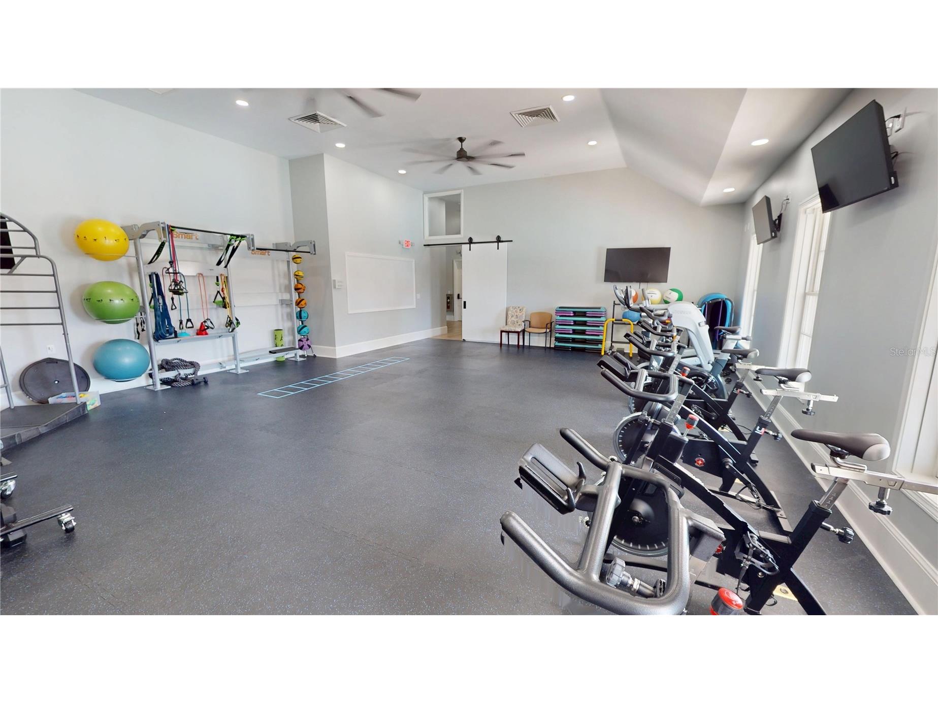 4801 Majestic Hills Loop Brooksville FL 34601 TB8472502 image71