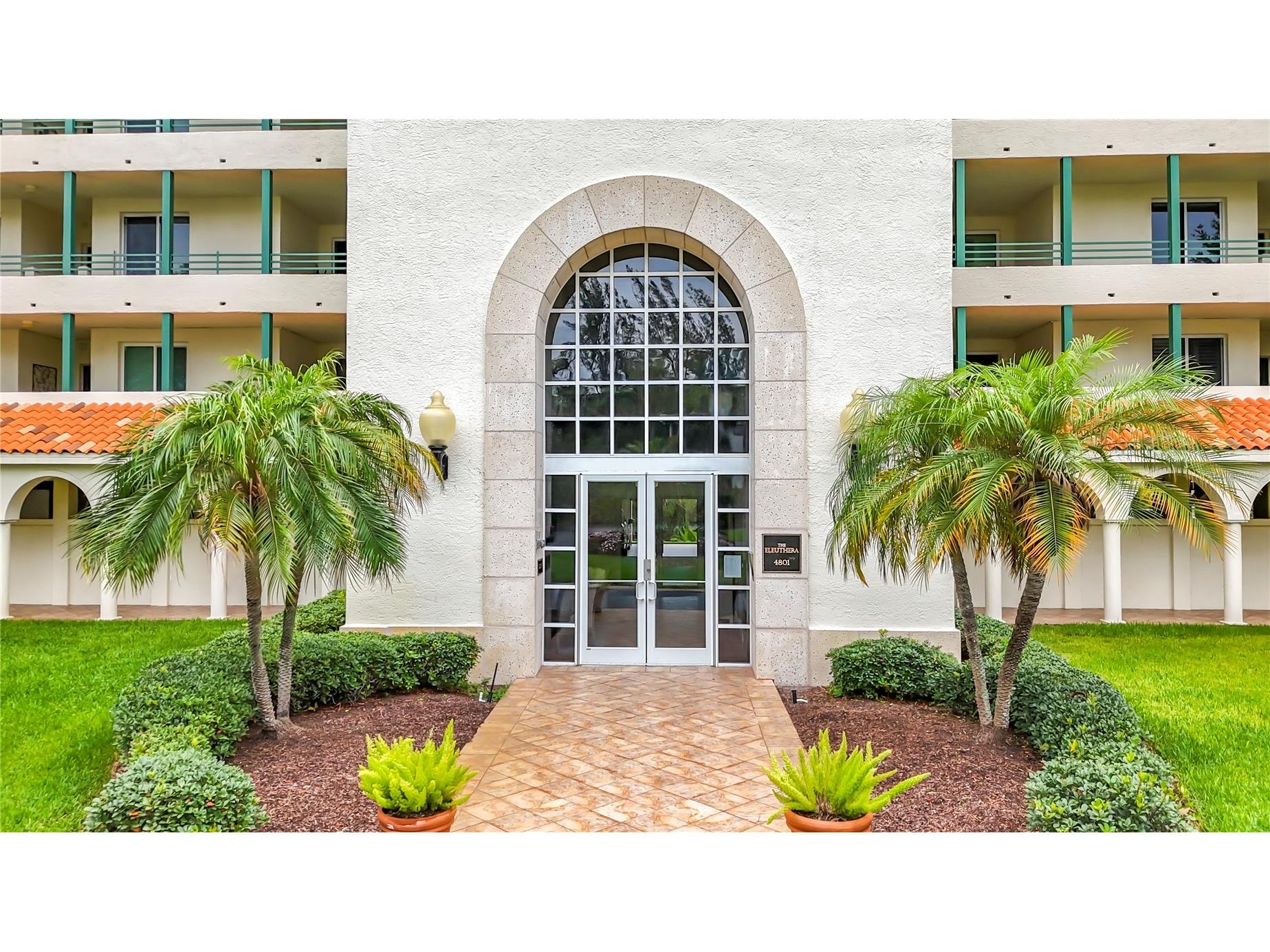 4801 Osprey Drive S #103 Saint Petersburg FL 33711 TB8506305 image2