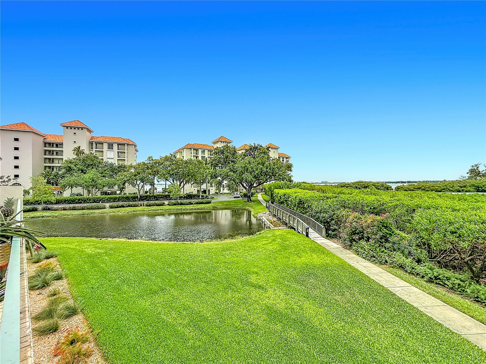 4801 Osprey Drive S #103 Saint Petersburg FL 33711 TB8506305 image56