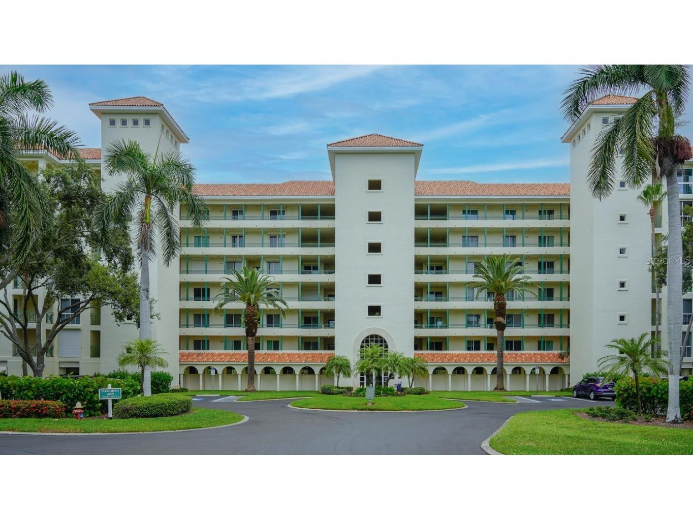 4801 Osprey Drive S #107 Saint Petersburg FL 33711 - BOCA CIEGA CHANNEL U8231141 image1