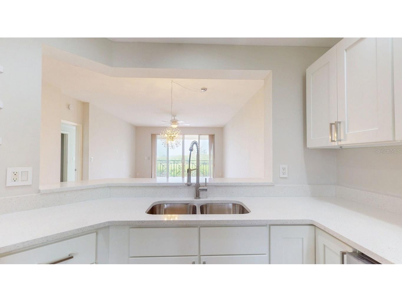 4801 Osprey Drive S #107 Saint Petersburg FL 33711 - BOCA CIEGA CHANNEL U8231141 image37