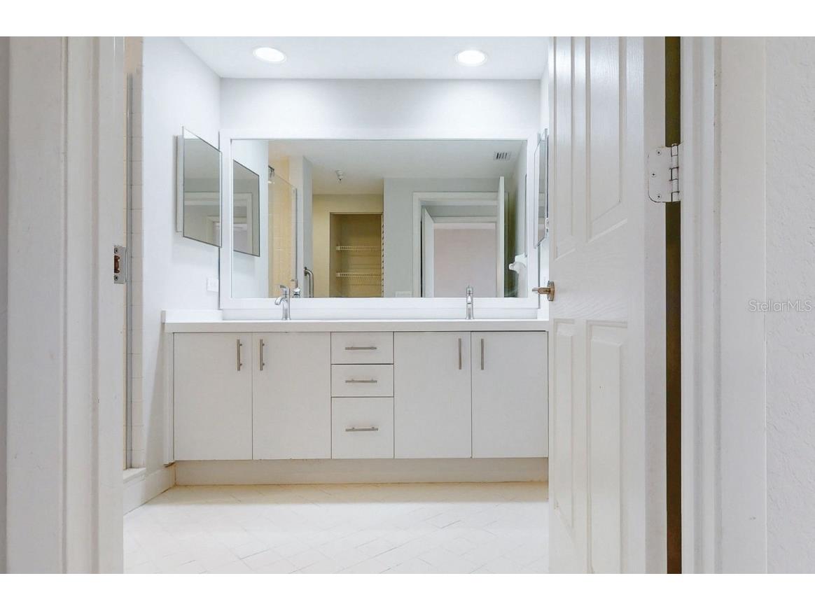 4801 Osprey Drive S #107 Saint Petersburg FL 33711 - BOCA CIEGA CHANNEL U8231141 image41