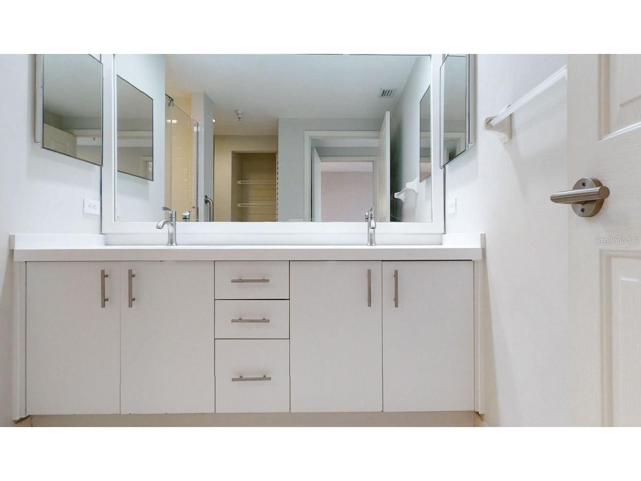 4801 Osprey Drive S #107 Saint Petersburg FL 33711 - BOCA CIEGA CHANNEL U8231141 image43