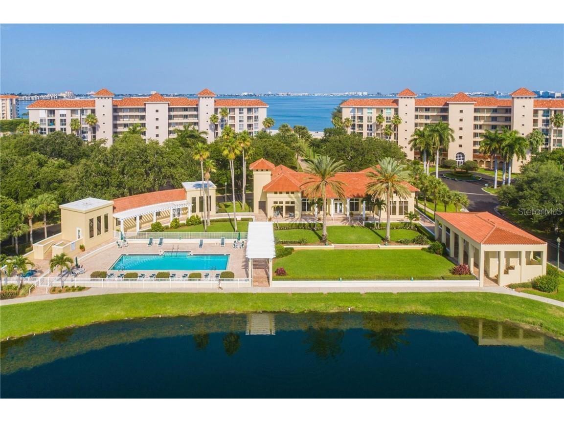 4801 Osprey Drive S #302 Saint Petersburg FL 33711 - BOCA CIEGA BAY/CHANNEL U8213681 image1