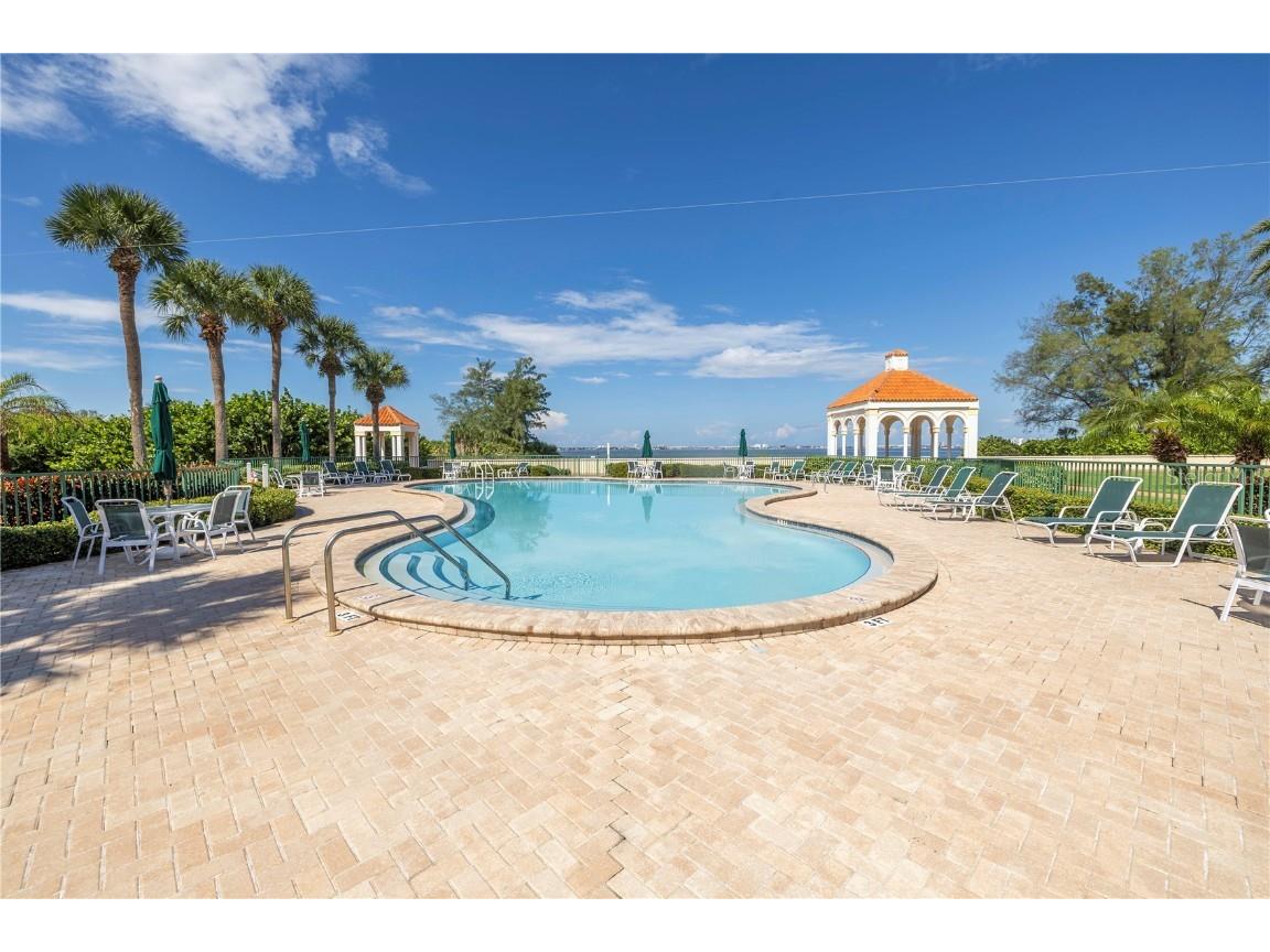 4801 Osprey Drive S #303 Saint Petersburg FL 33711 TB8448612 image32