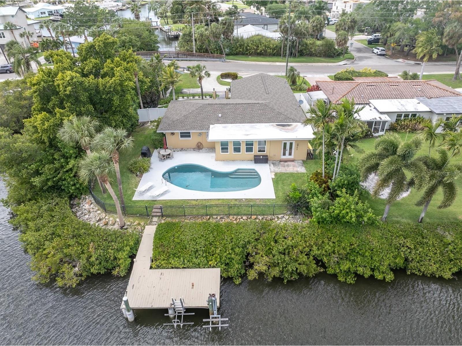 4801 Shore Acres Boulevard NE Saint Petersburg FL 33703 TB8496519 image6