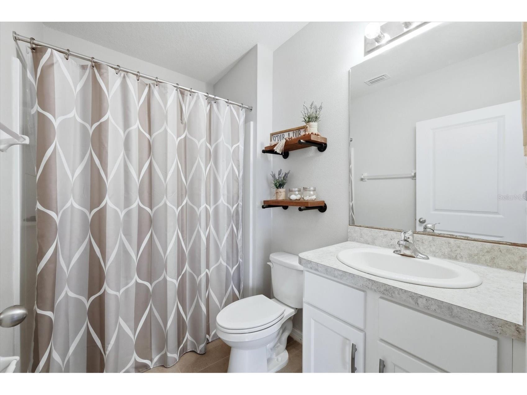 4801 Silver Topaz Street Sarasota FL 34233 A4688036 image25