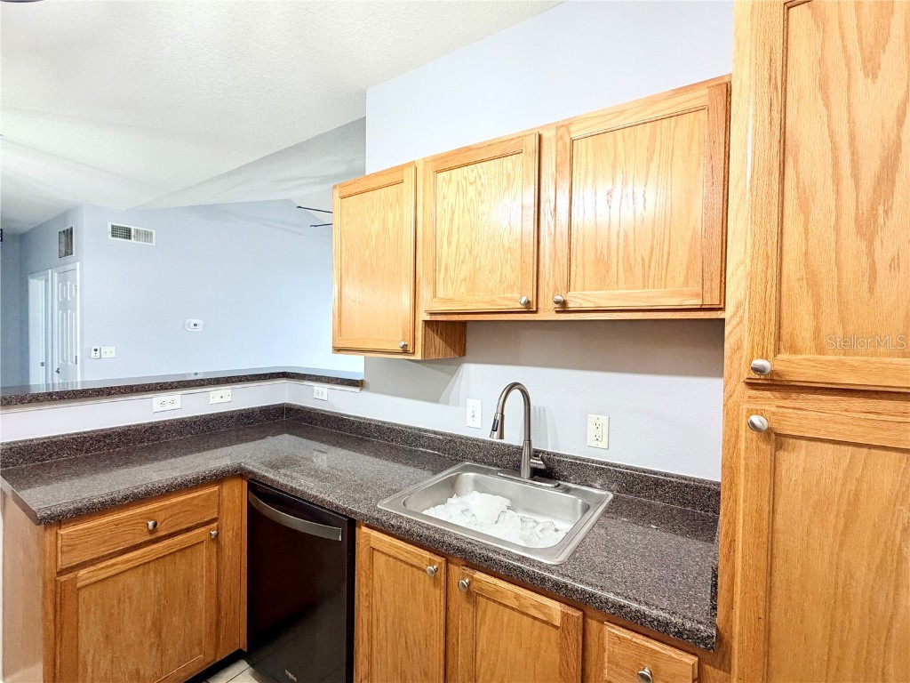 4802 51st Street W #106 Bradenton FL 34210 A4672763 image15