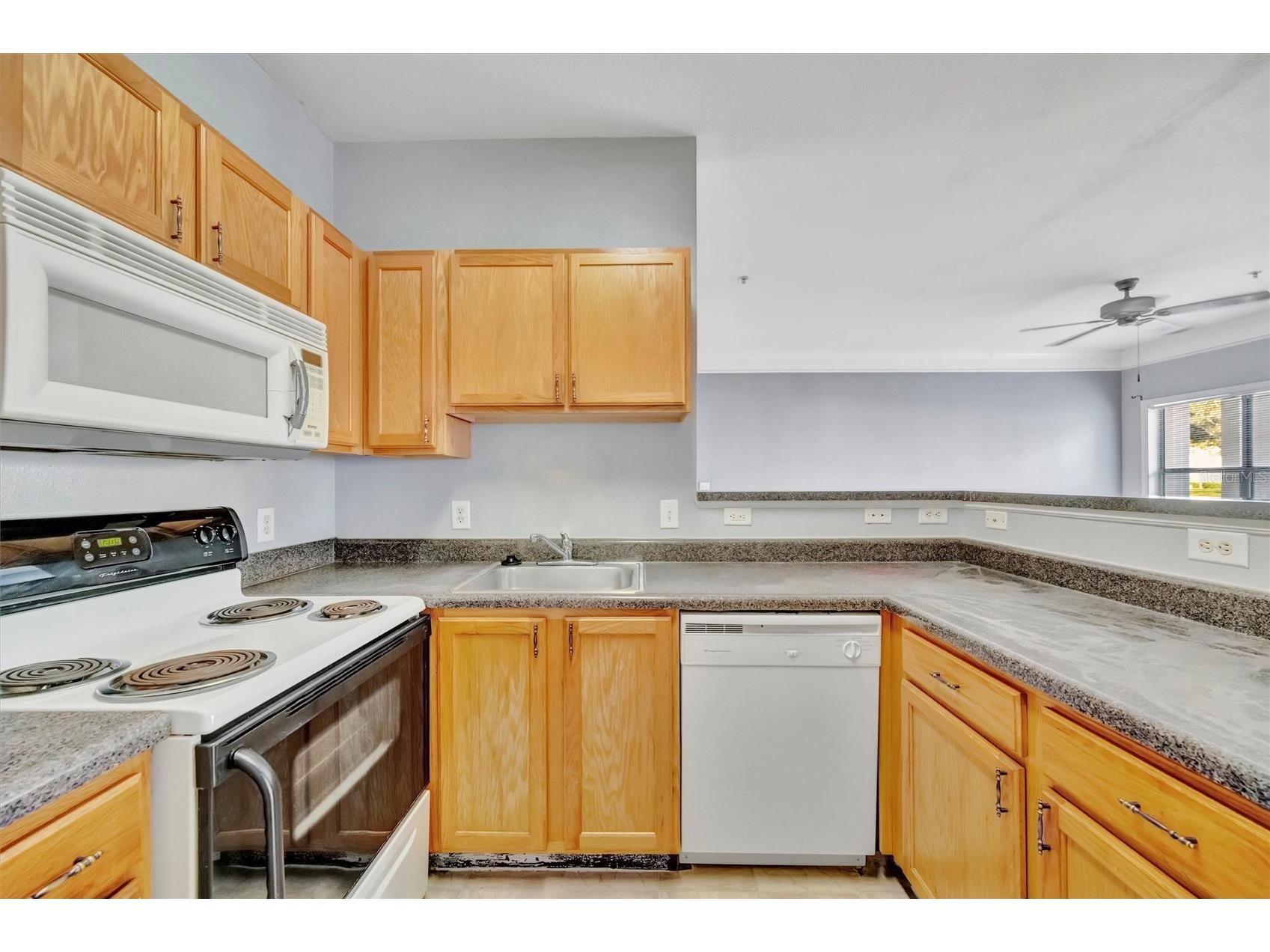 4802 51st Street W #1313 Bradenton FL 34210 A4683510 image7
