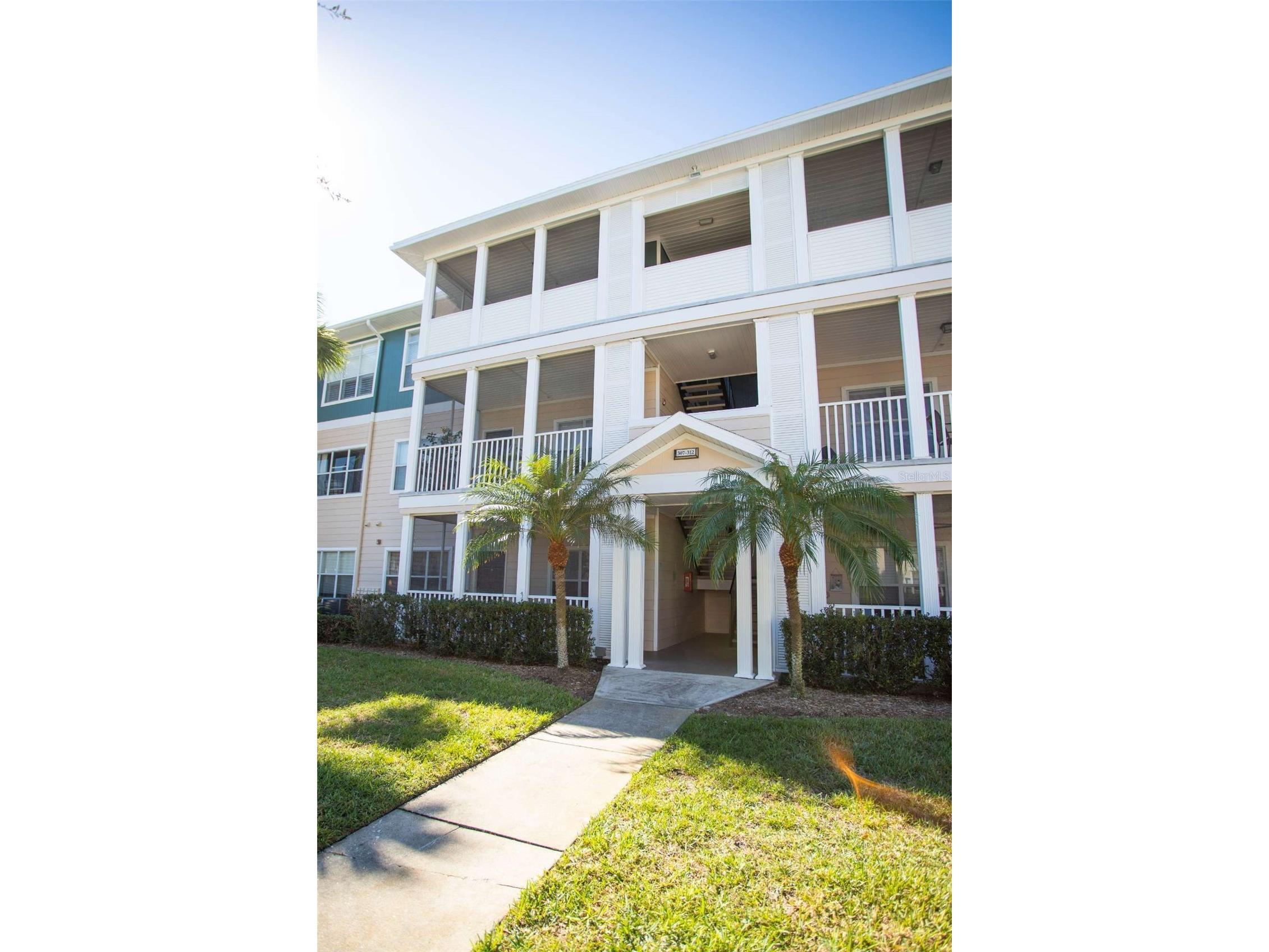 4802 51st Street W #307 Bradenton FL 34210 A4693087 image1