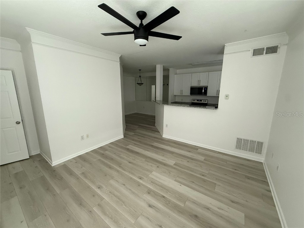 4802 51st Street W #322 Bradenton FL 34210 A4675814 image6