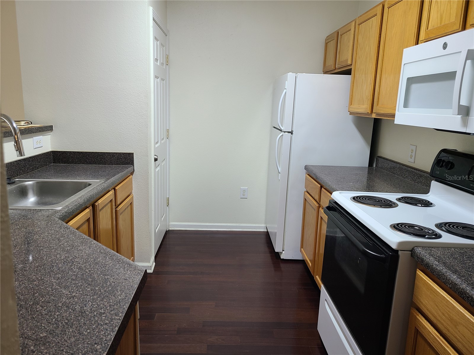 4802 51st Street W #619 Bradenton FL 34210 A4695830 image2