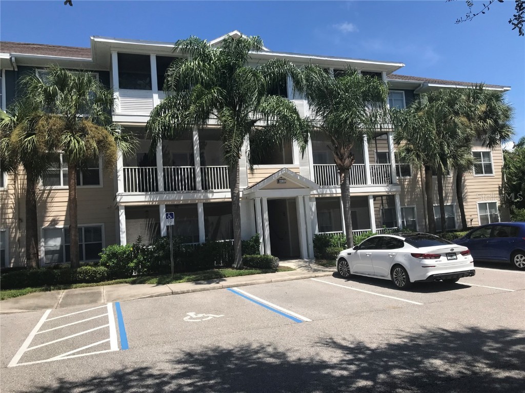 4802 51st Street W #802 Bradenton FL 34210 A4578428 image1