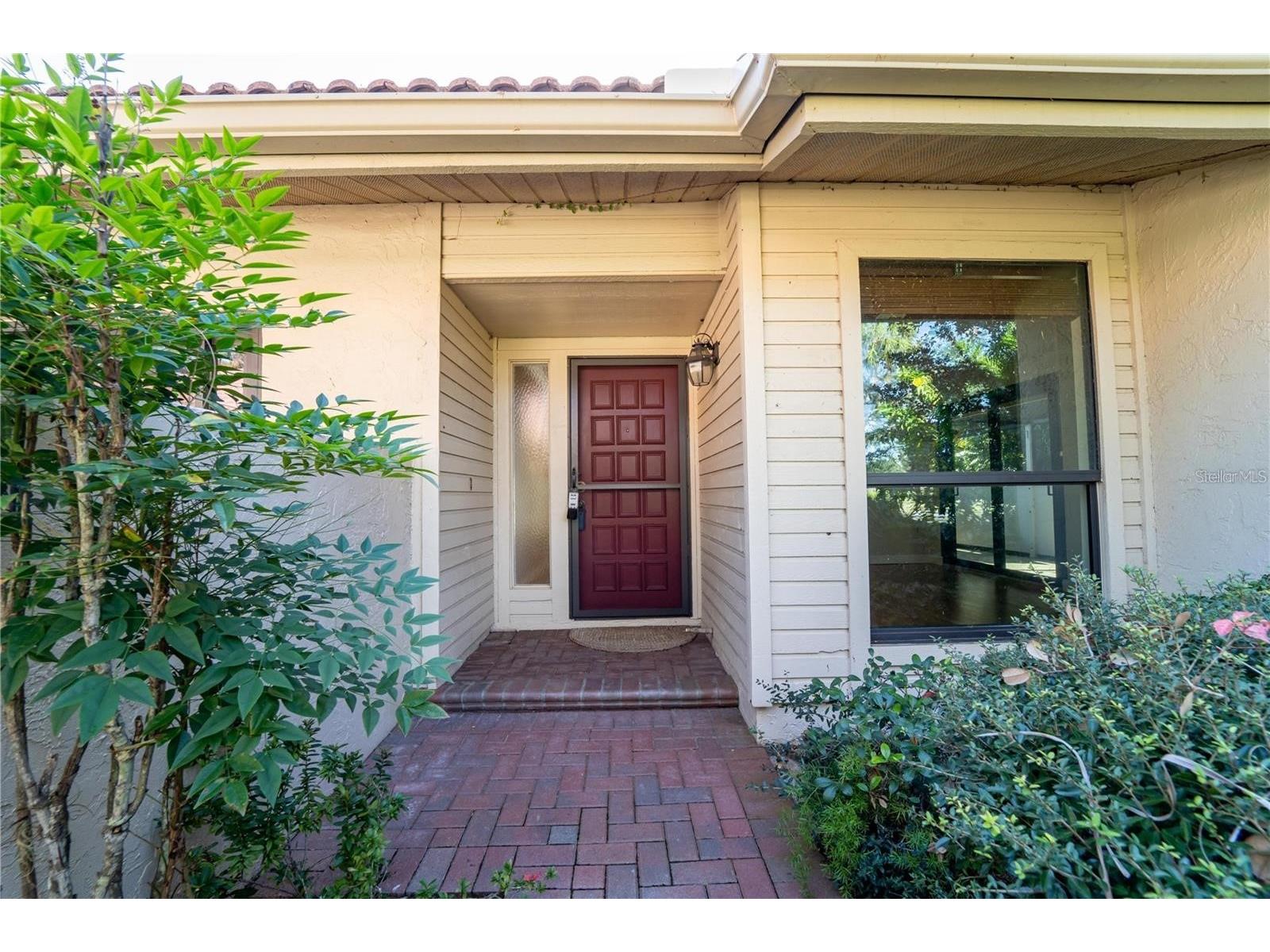 4802 Kestral Park Circle #22 Sarasota FL 34231 A4678273 image1