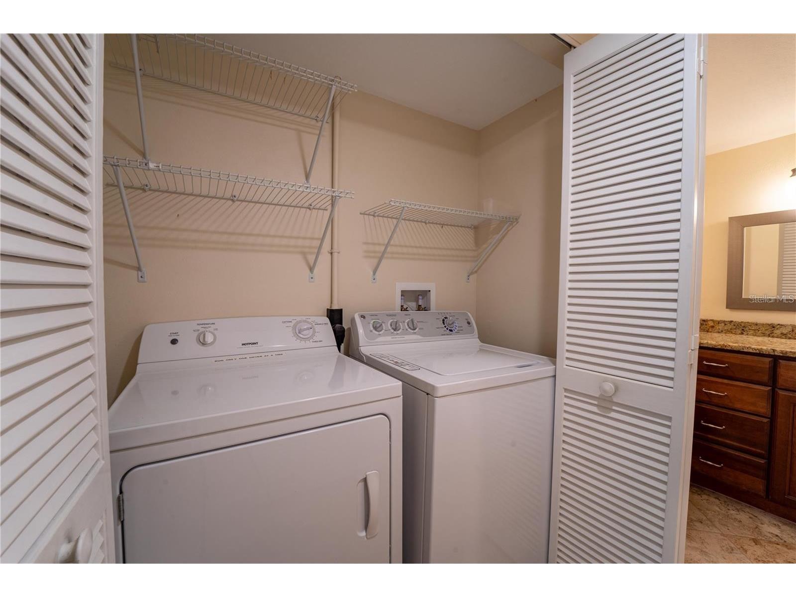 4802 Kestral Park Circle #22 Sarasota FL 34231 A4678273 image12