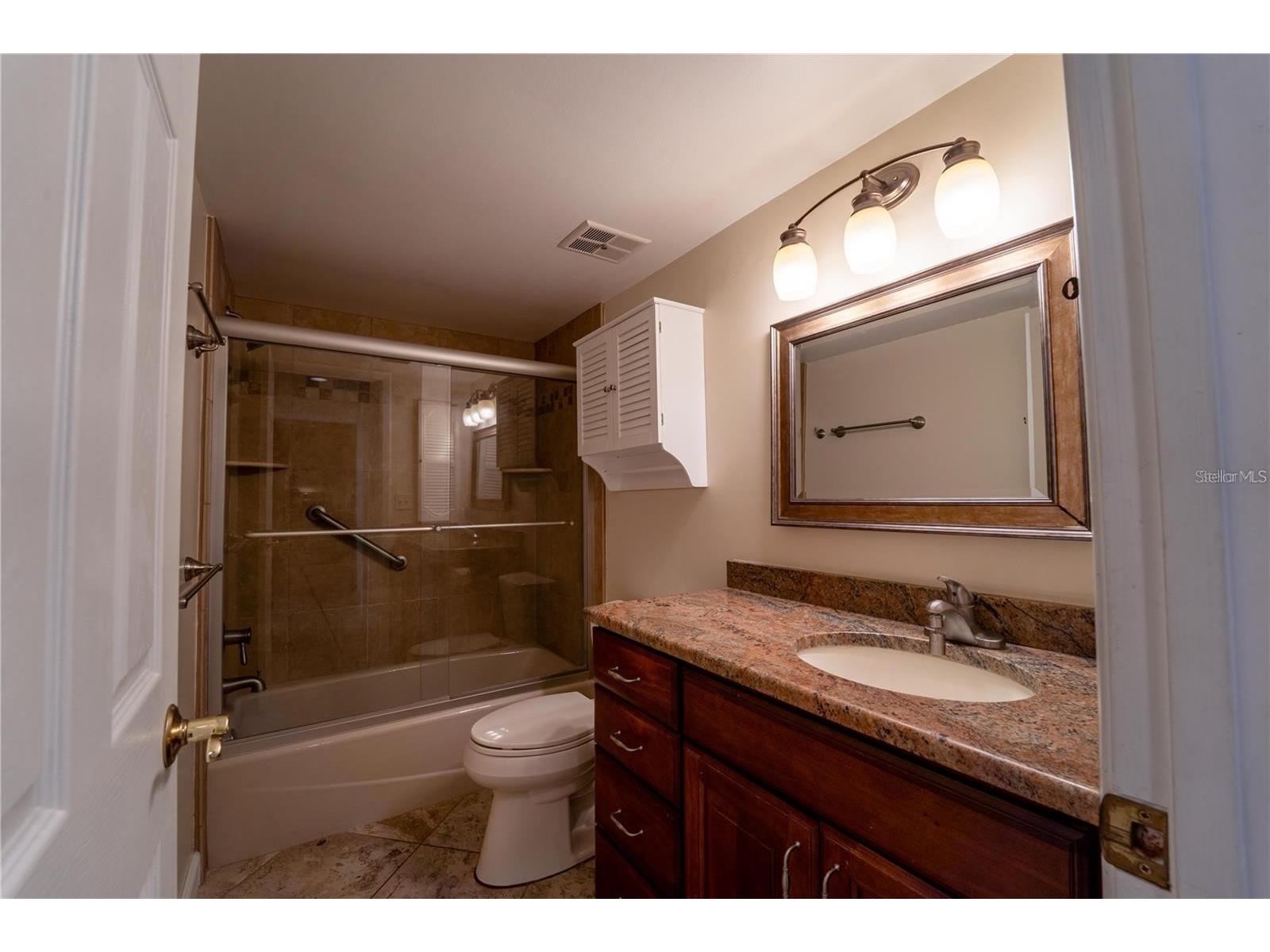 4802 Kestral Park Circle #22 Sarasota FL 34231 A4678273 image9