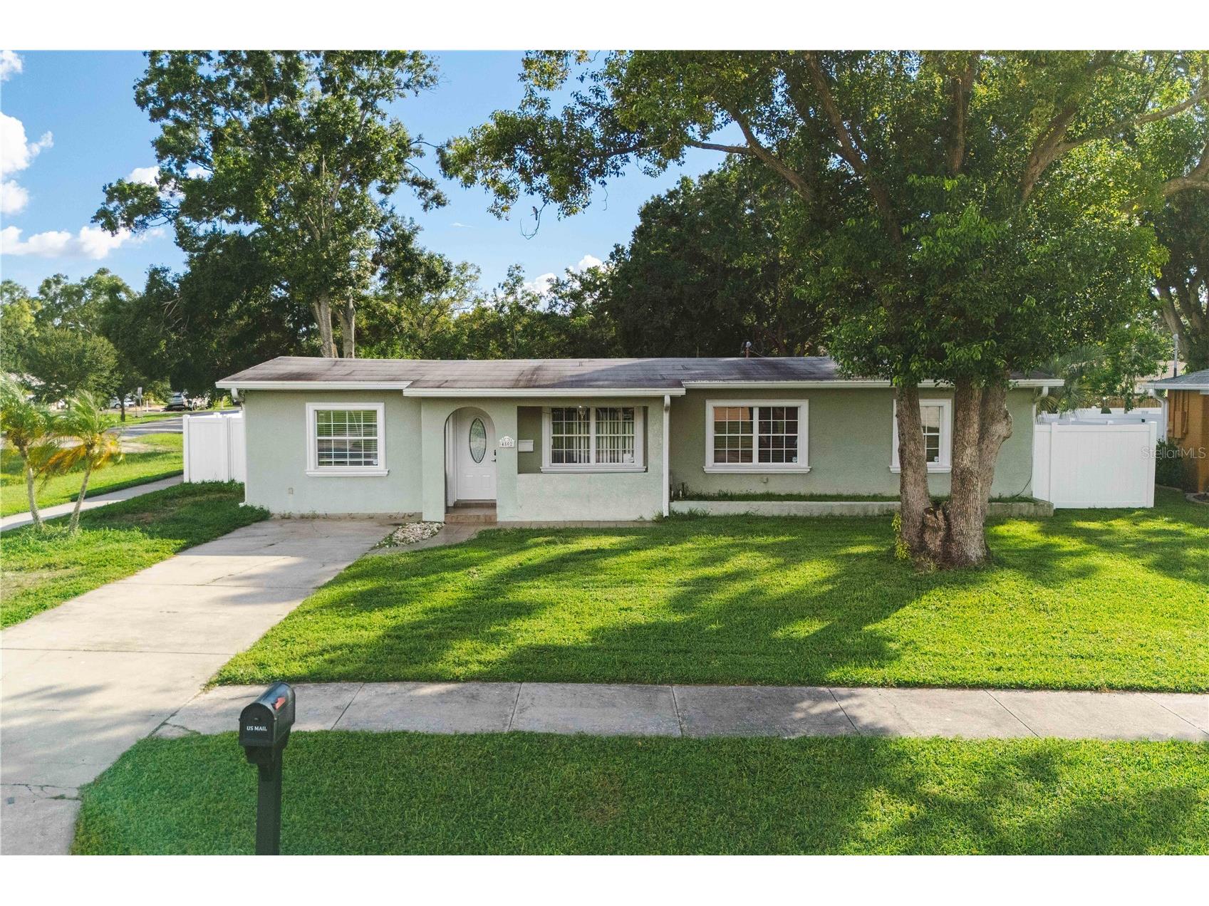 4802 N Mendenhall Drive Tampa FL 33603 TB8426404 image1