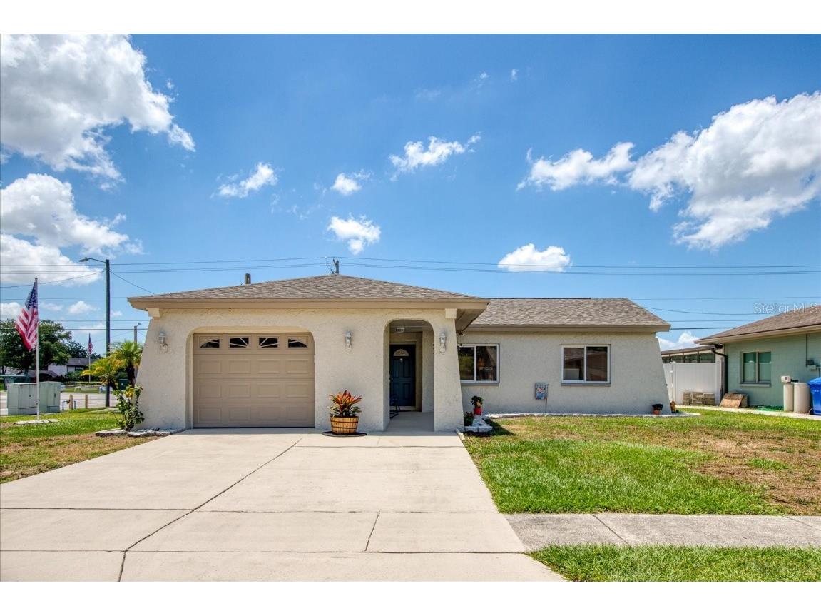 4802 Ridge Point Drive Tampa FL 33624 U8161372 image1