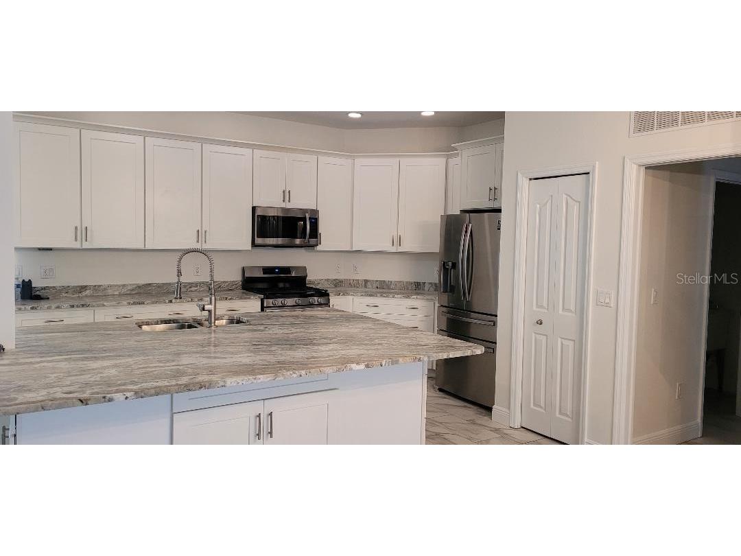 4802 Tea Rose Court Lutz FL 33558 TB8423034 image2