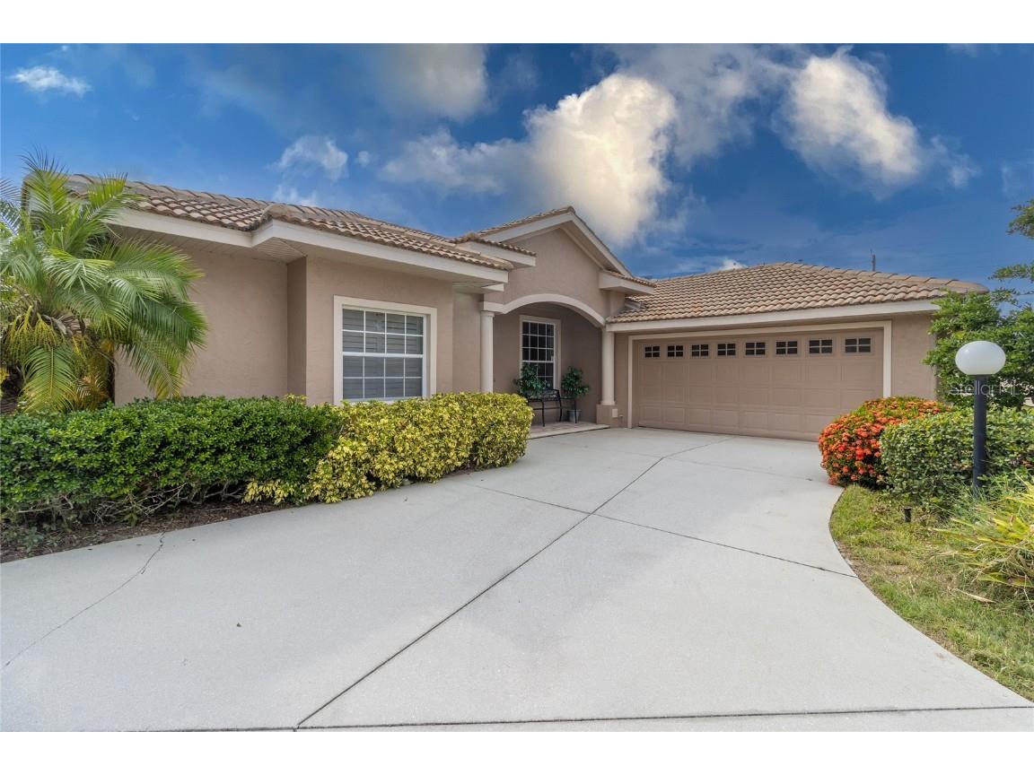 4802 Three Oaks Boulevard Sarasota FL 34233 A4578130 image1