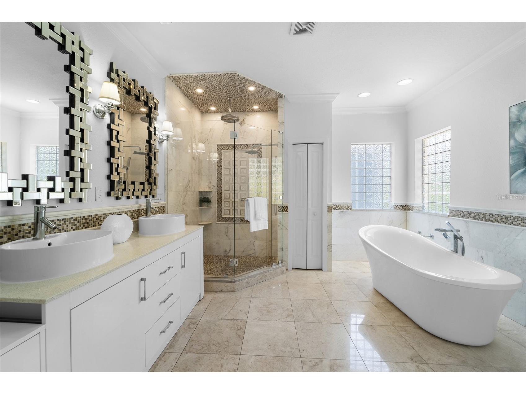 4802 W Beachway Drive Tampa FL 33609 TB8529940 image32