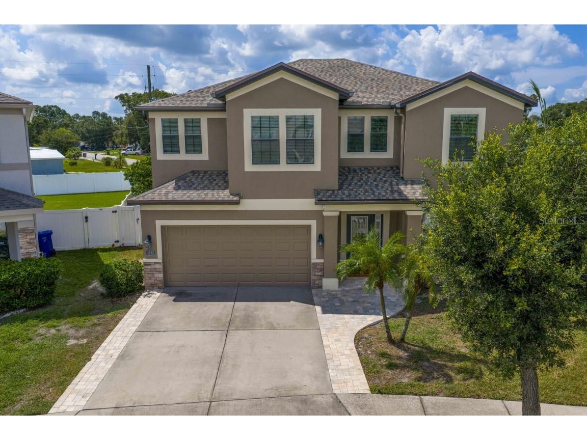 4802 Woods Landing Lane Tampa FL 33619 TB8411337 image1