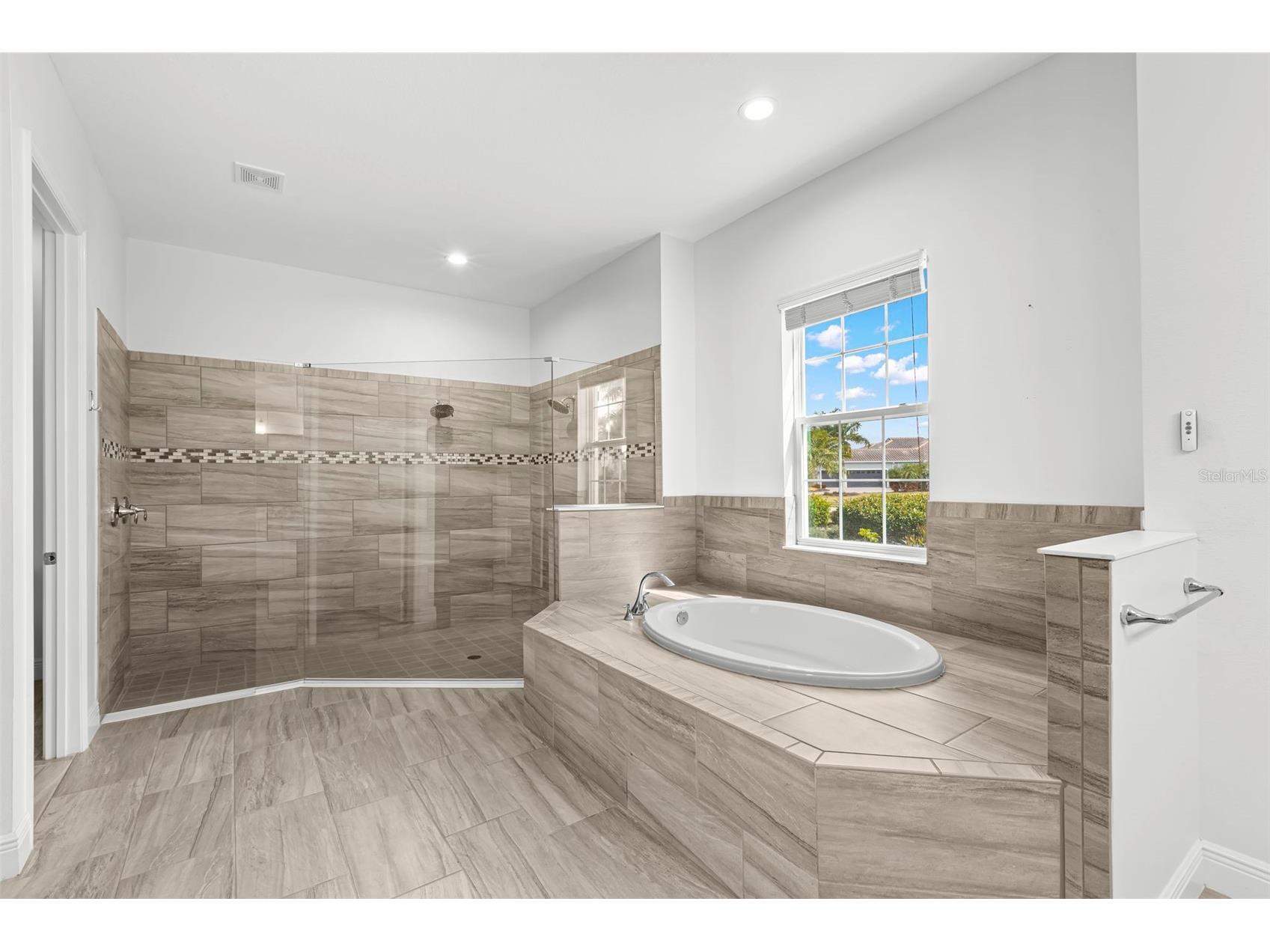 4803 Ancient Marble Drive Sarasota FL 34240 TB8477057 image38