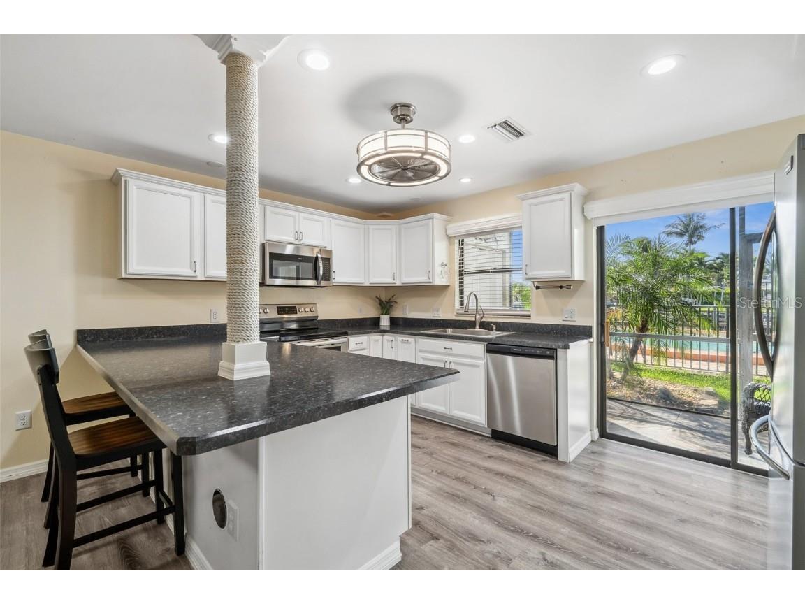 4803 SW Santa Barbara Court #5 Cape Coral FL 33914 - SAN CARLOS CANAL C7510801 image20