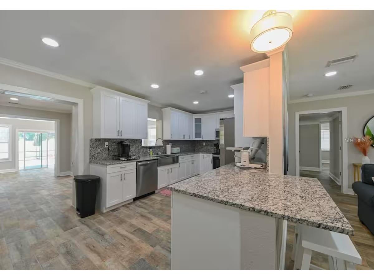 4803 Wishart Boulevard Tampa FL 33603 TB8483332 image11