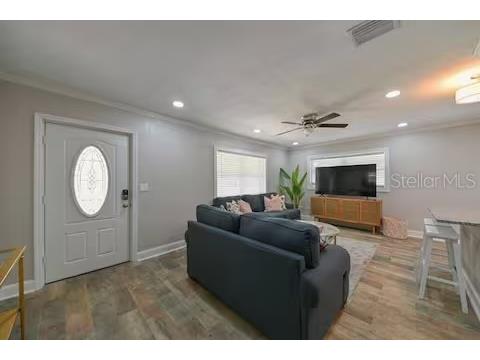 4803 Wishart Boulevard Tampa FL 33603 TB8483332 image9