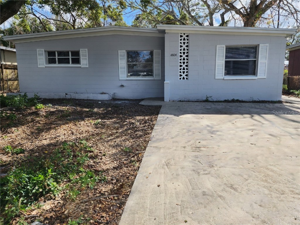 4804 Deauville Drive Orlando FL 32808 O6088829 image1