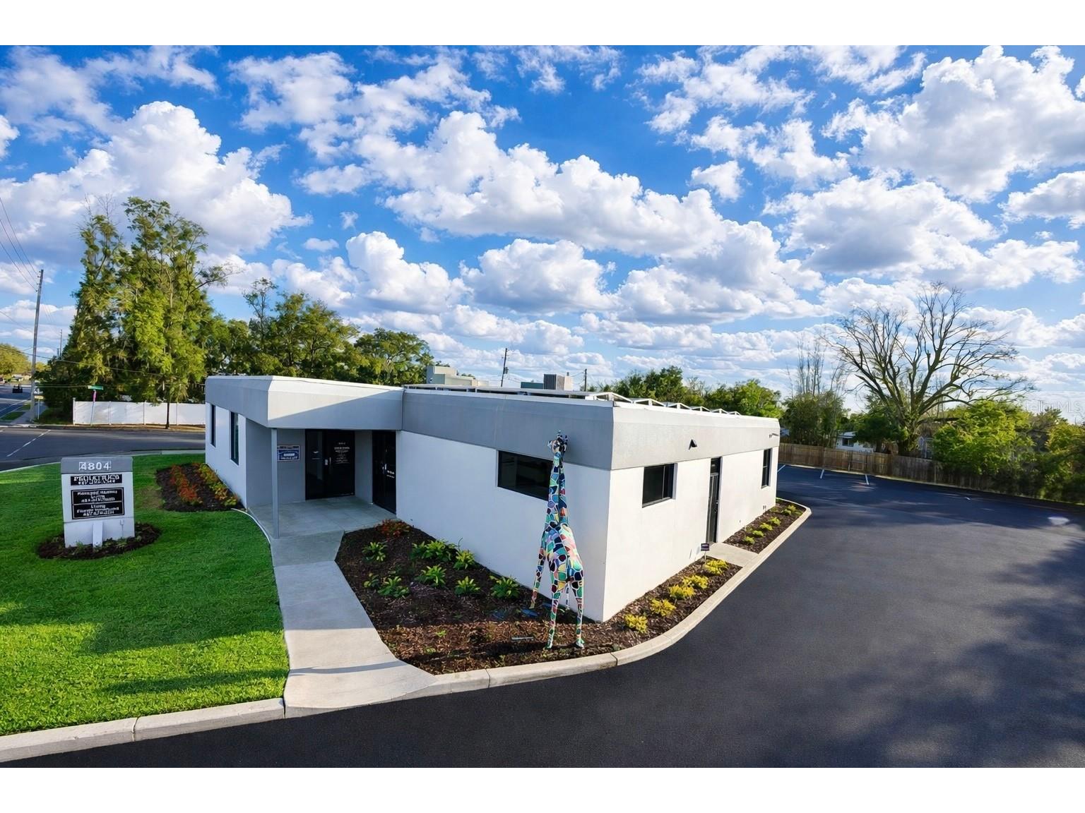 4804 Edgewater Drive Orlando FL 32804 O6394625 image1