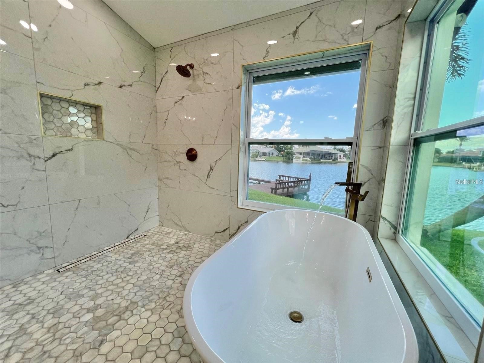 4804 Longwater Way Tampa FL 33615 TB8463205 image41