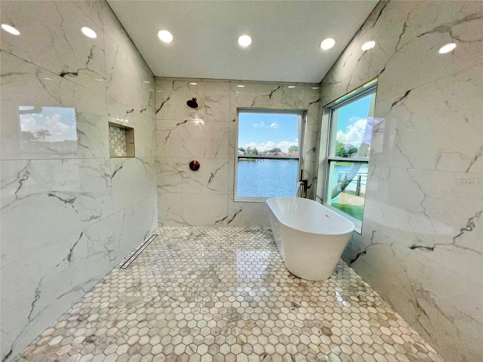 4804 Longwater Way Tampa FL 33615 TB8463205 image7