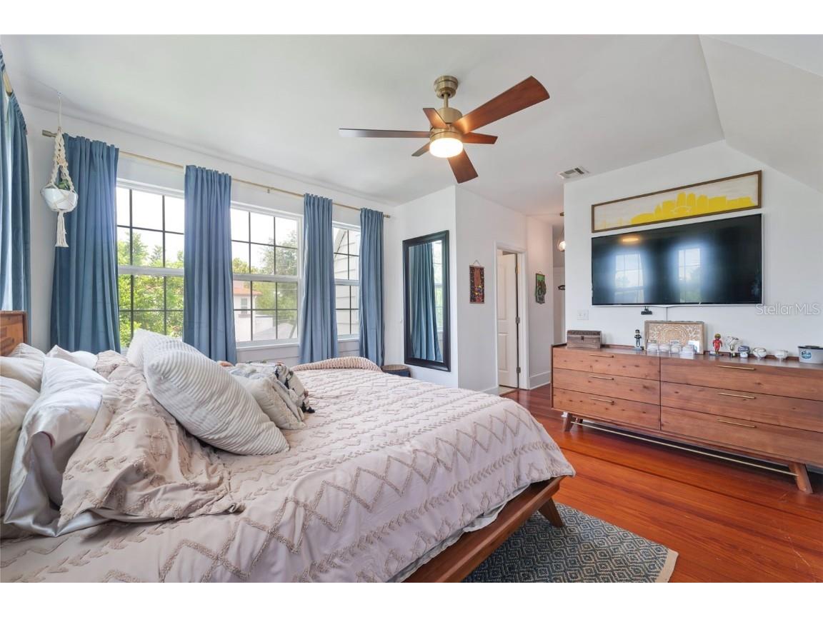 4805 16th Street N Saint Petersburg FL 33703 TB8418013 image22