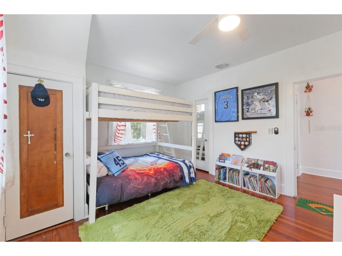 4805 16th Street N Saint Petersburg FL 33703 TB8418013 image31