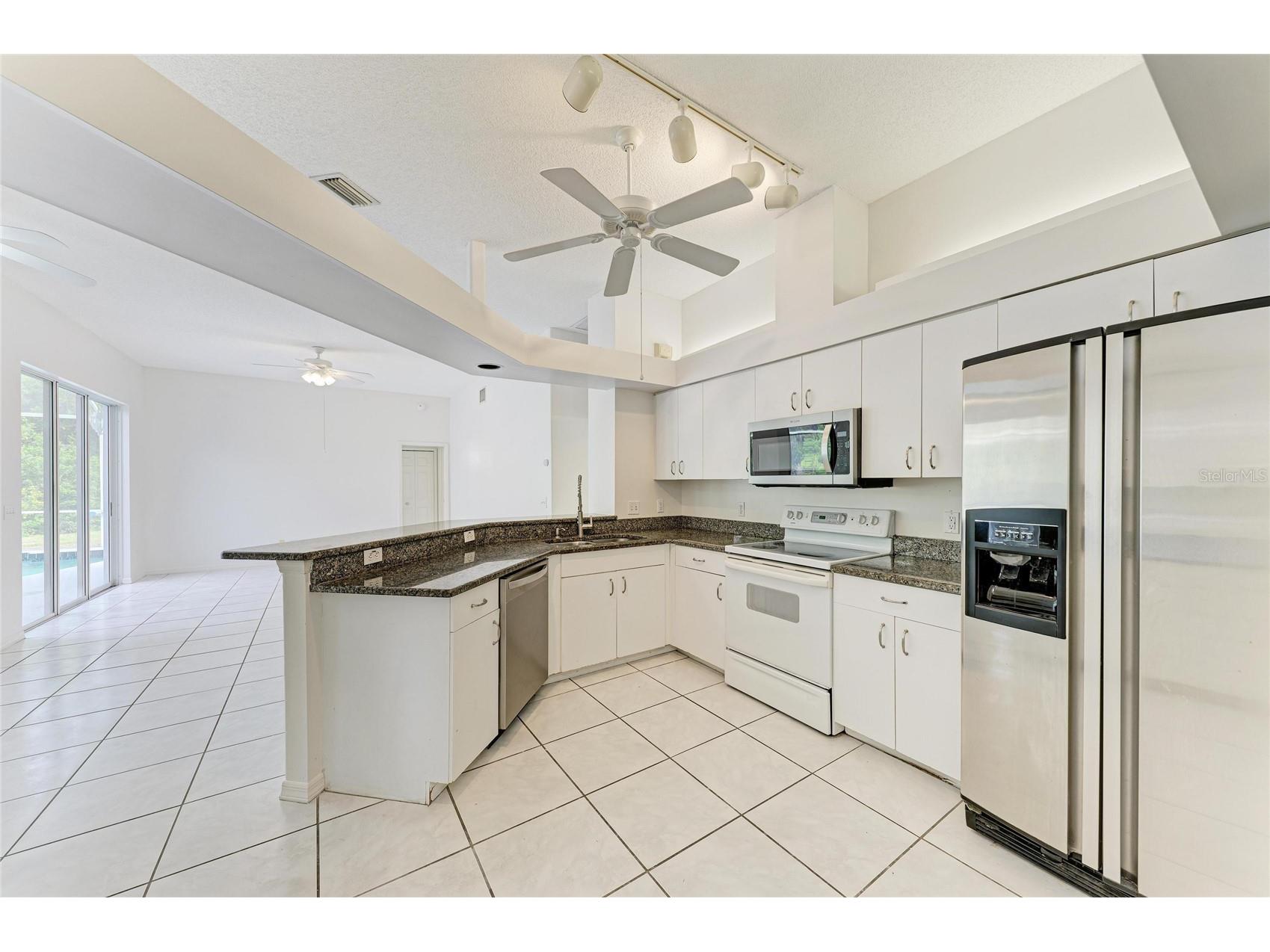 4805 76th Court E Bradenton FL 34203 A4687375 image16