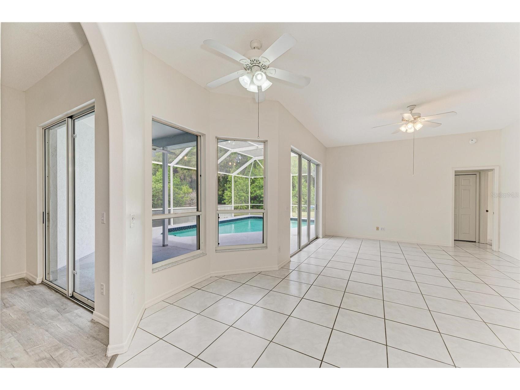 4805 76th Court E Bradenton FL 34203 A4687375 image18