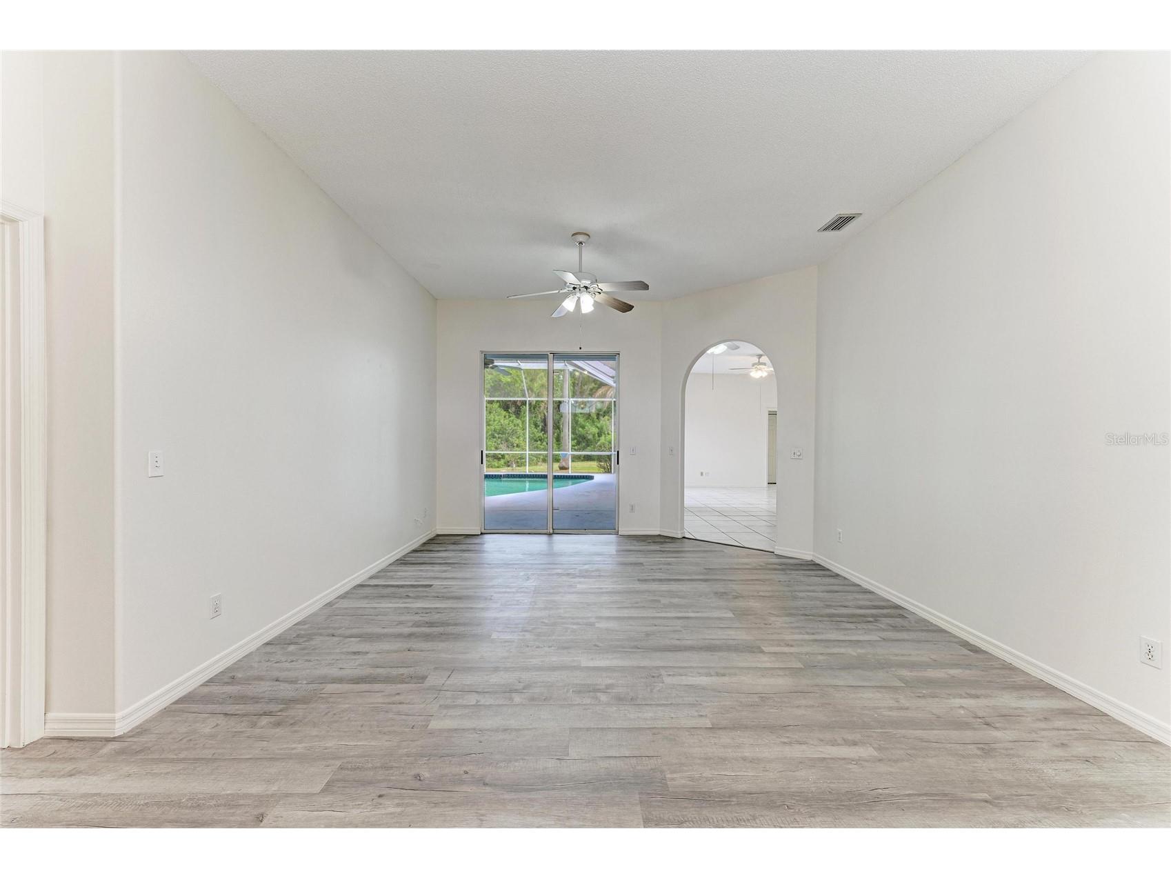 4805 76th Court E Bradenton FL 34203 A4687375 image5