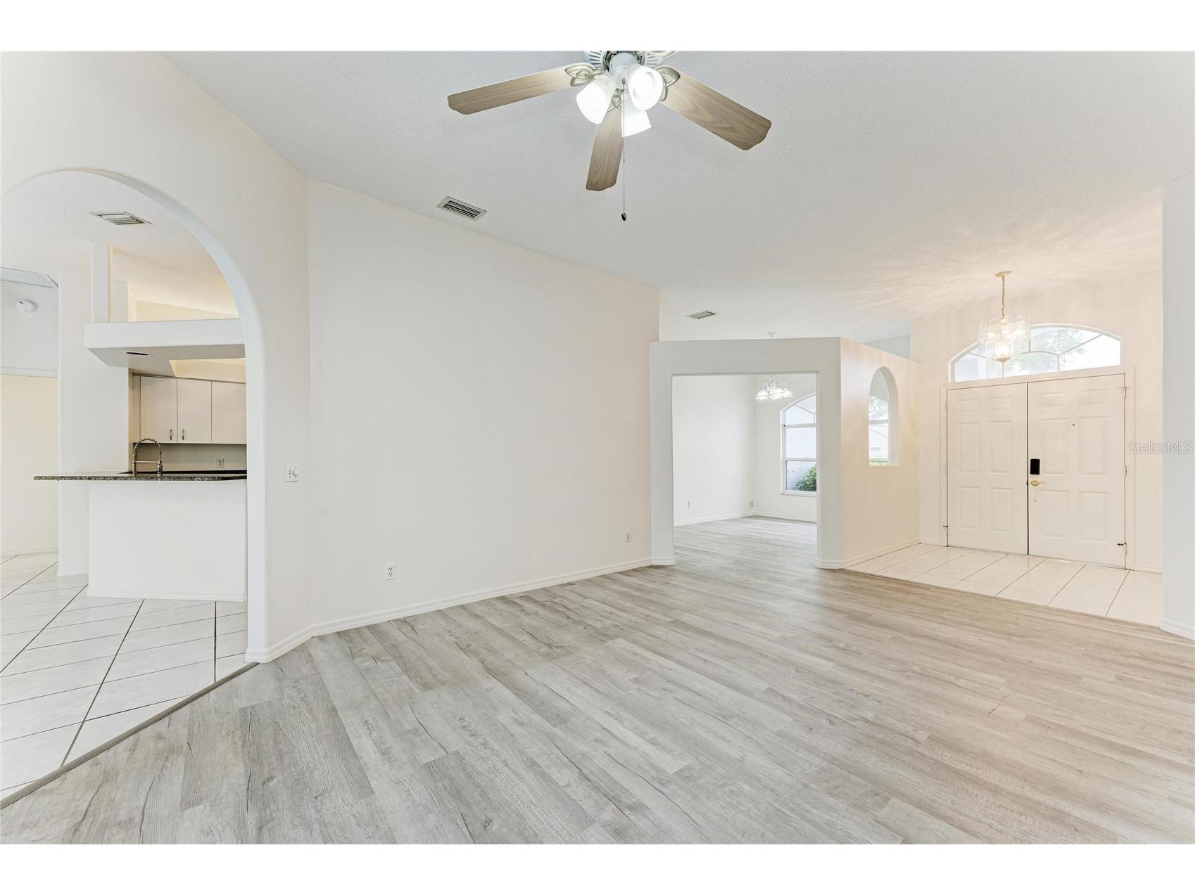 4805 76th Court E Bradenton FL 34203 A4687375 image7