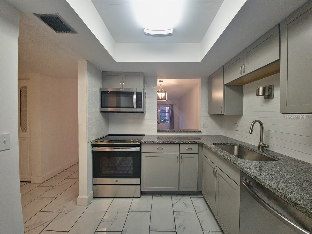 4805 Alt 19 #215 Palm Harbor FL 34683 TB8454674 image6