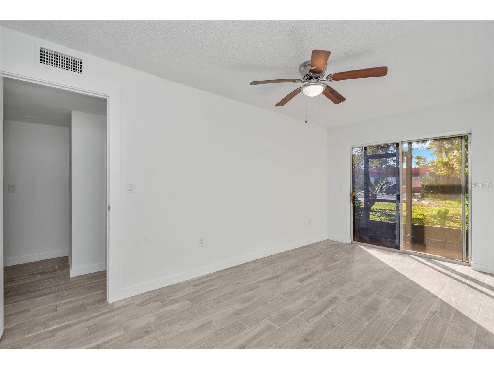 4805 Alt 19 #311 Palm Harbor FL 34683 TB8481567 image17
