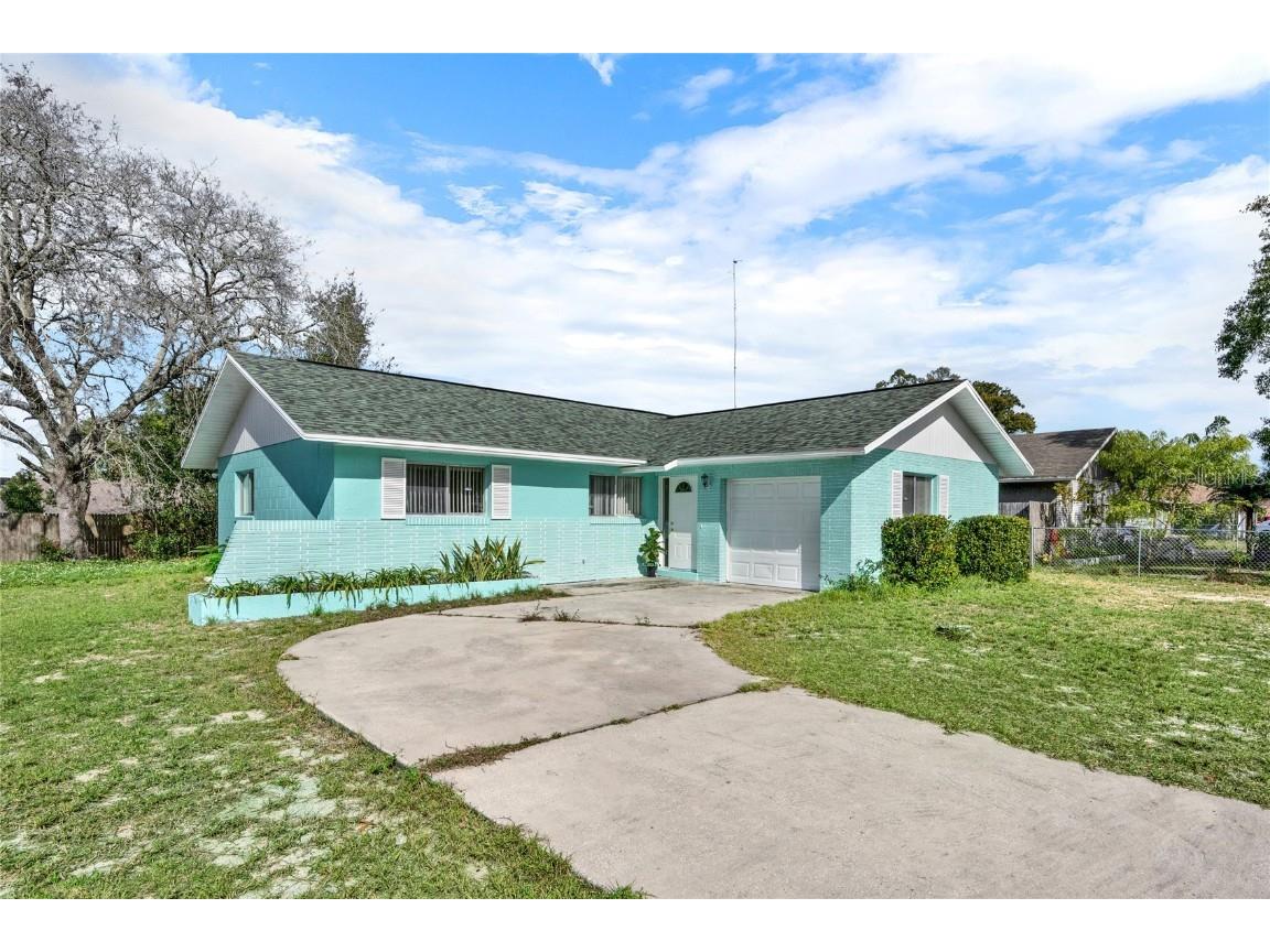 4805 Beacon Street Orlando FL 32808 O6171262 image1