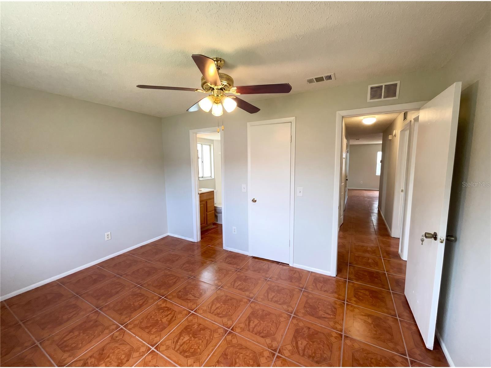 4805 Beacon Street Orlando FL 32808 O6414888 image15