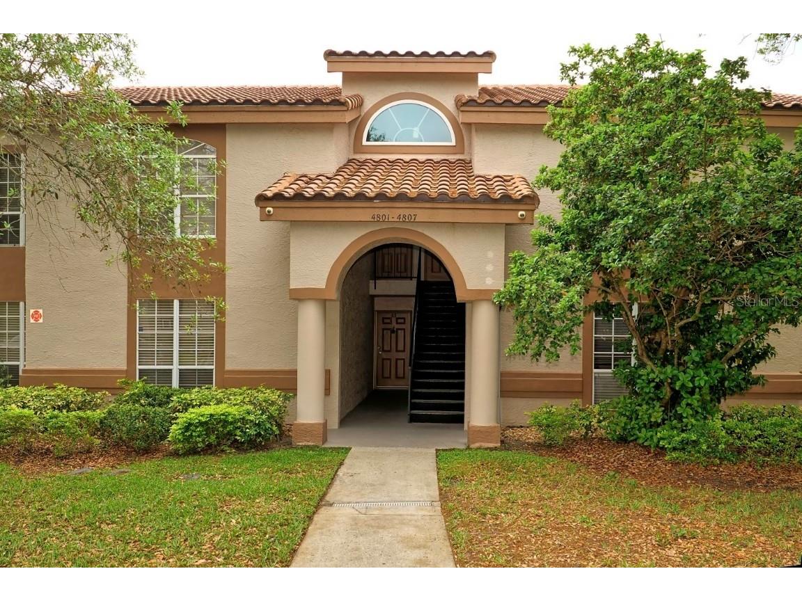 4805 Brighton Terrace #F Orlando FL 32811 O6188010 image1