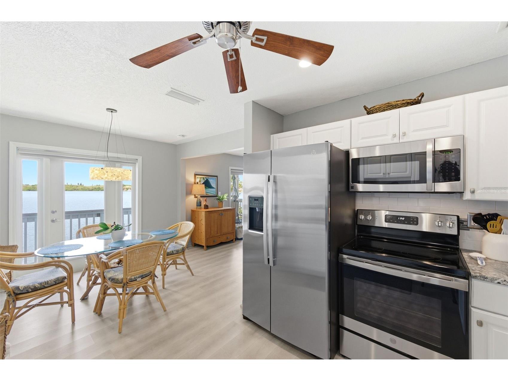 4805 Cobia Drive SE #D FURNISHED Saint Petersburg FL 33705 - LITTLE BAYOU OFF TAMPA BAY TB8507136 image10