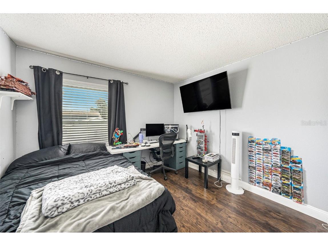 4805 Grove Point Drive Tampa FL 33624 TB8407614 image20