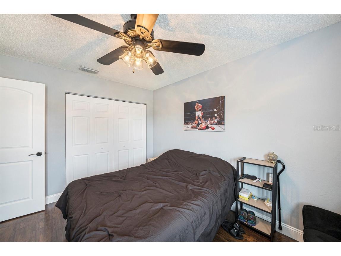 4805 Grove Point Drive Tampa FL 33624 TB8407614 image23